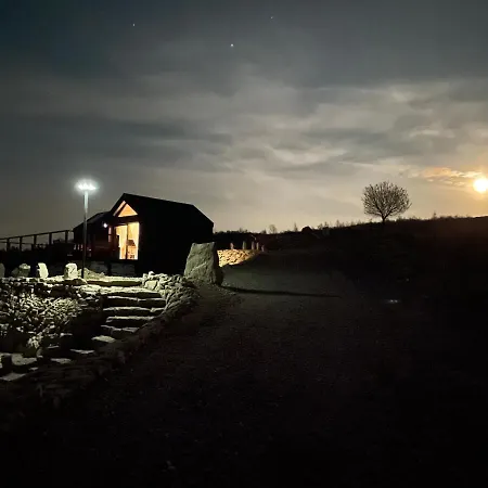 Апартаменты Moon Hill's Lord *