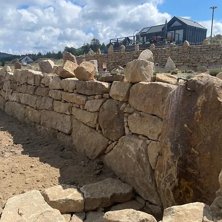 Moon Hill's Lord Апартаменты *